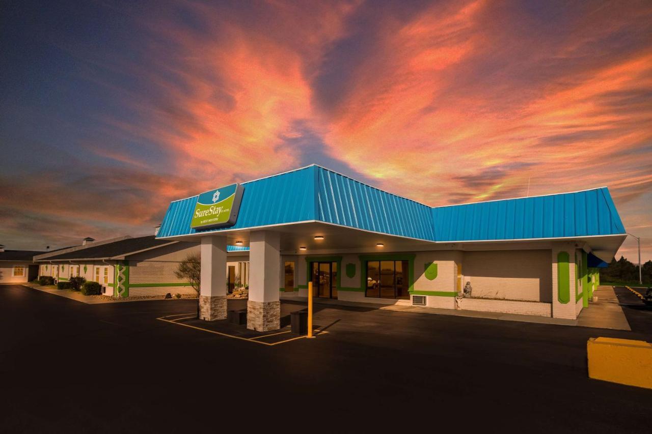 Surestay Hotel By Best Western Higginsville Exterior foto