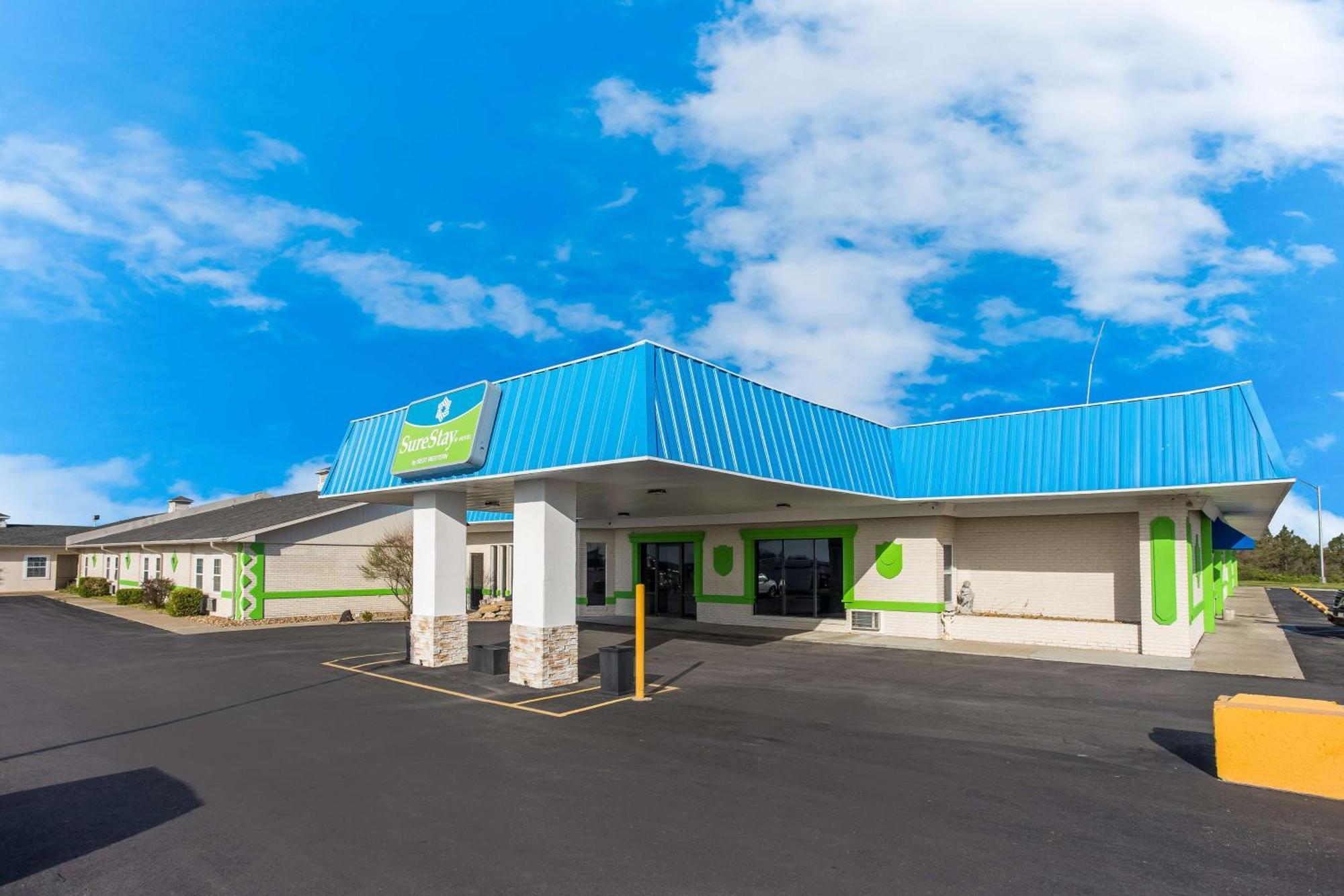 Surestay Hotel By Best Western Higginsville Exterior foto