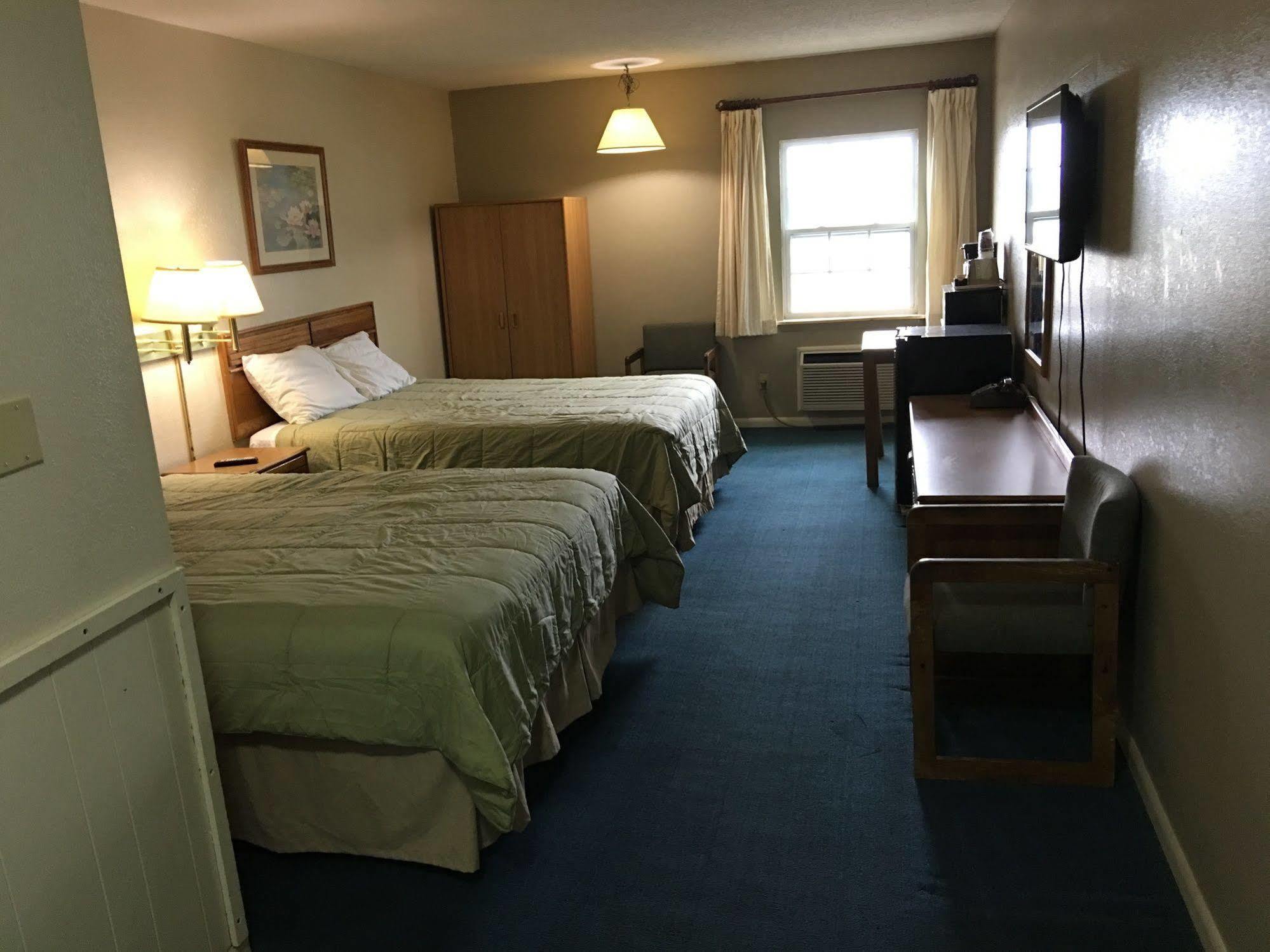 Surestay Hotel By Best Western Higginsville Exterior foto